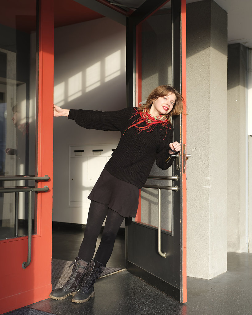Oxana, Bauhaus Design student, entrance, Bauhaus Dessau, 12/18